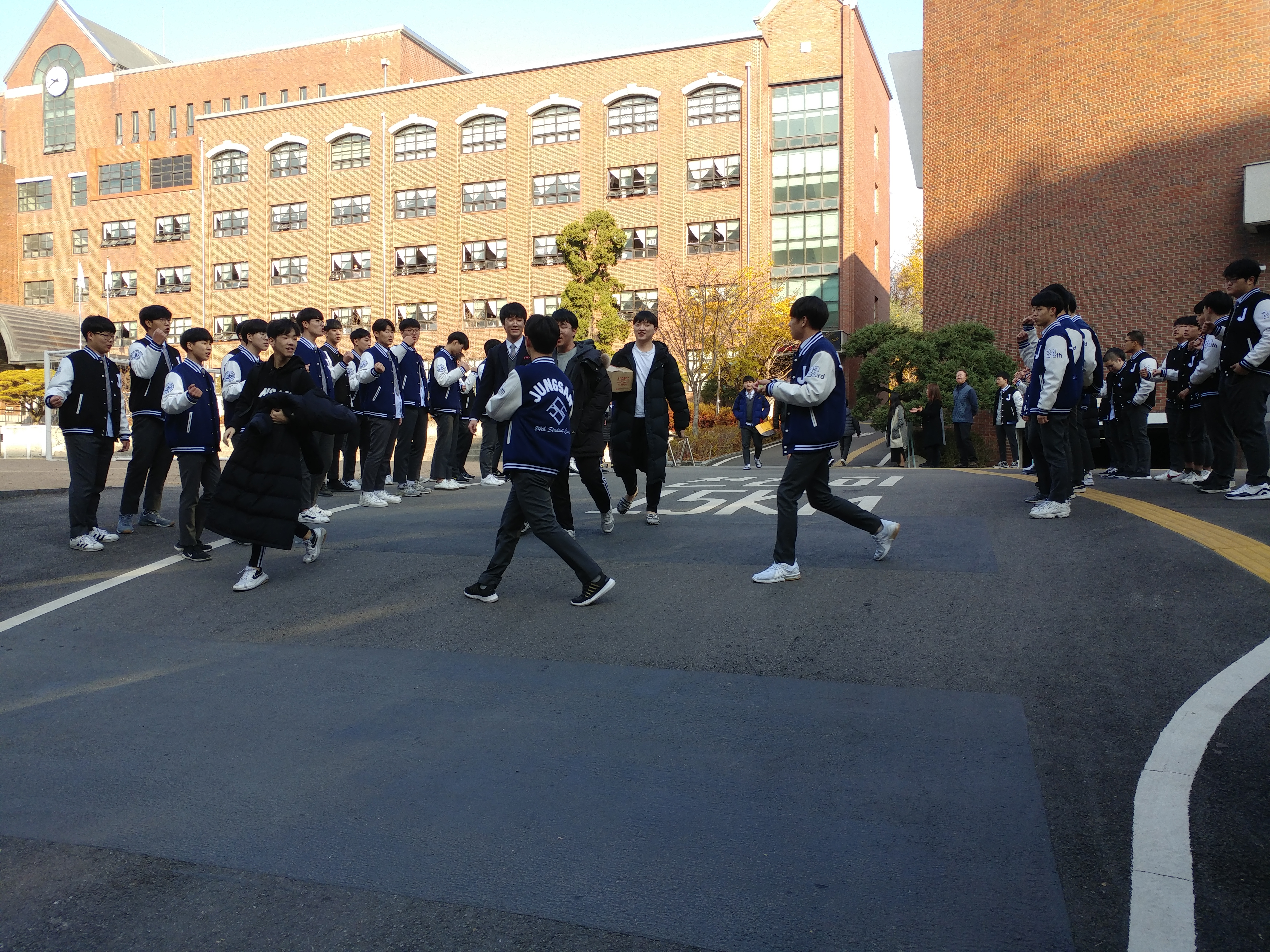 ���л� ���� ����